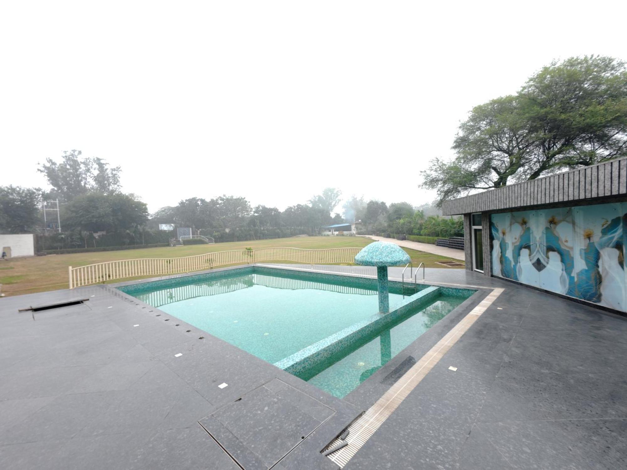 Neelam Orchid Kanpur Exterior foto